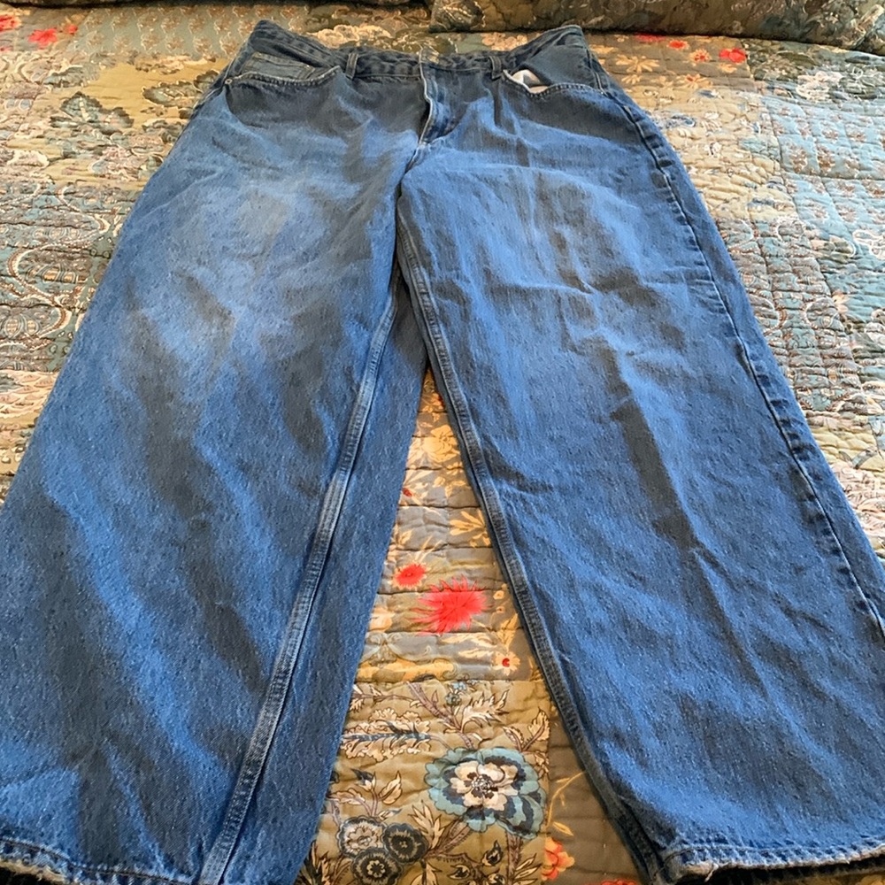 BDG Urban Outfitters flare denim jeans size 34 hi-rise baggy